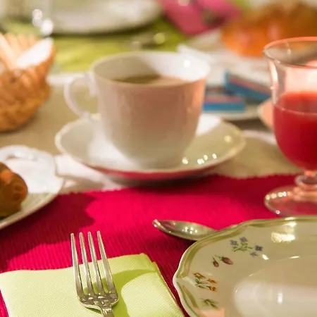 Palazzina Cesira Bed & Breakfast 2*